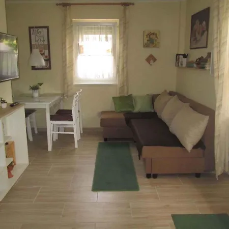 Holiday Home Gyenesdias 5 Ferienhaus