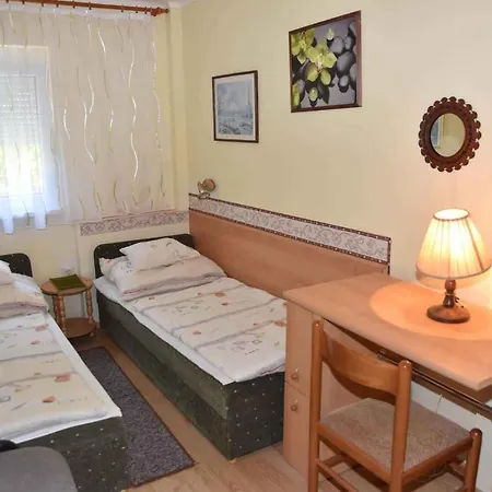 Ferienhaus Holiday Home Gyenesdias 5 *