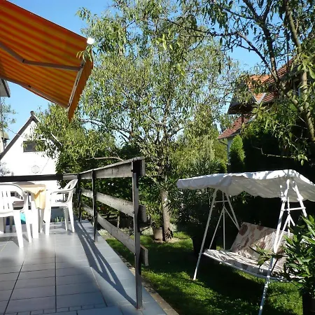 Holiday Home Gyenesdias 5 * Gyenesdiás